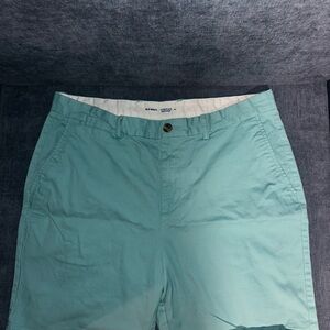 Old Navy Ultimate Slim Built-In Flex Chino Short’s Men’s Aqua 10” Inseam